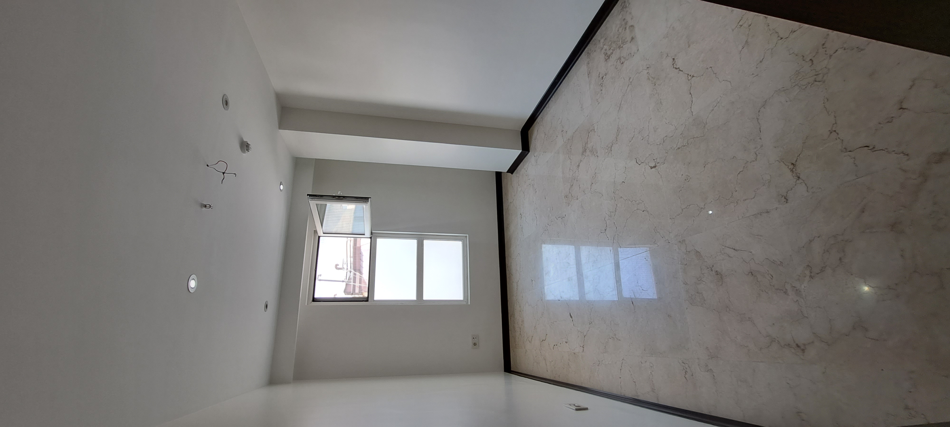 جردن خیابان طاهری  ۱۶۰ متر ۳ خواب