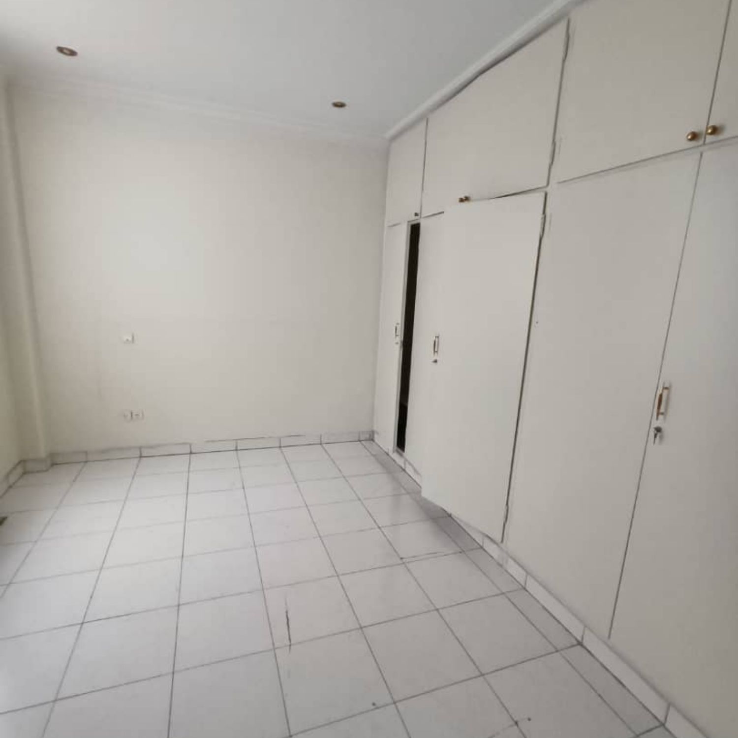 130متر//2خواب//شریعتی