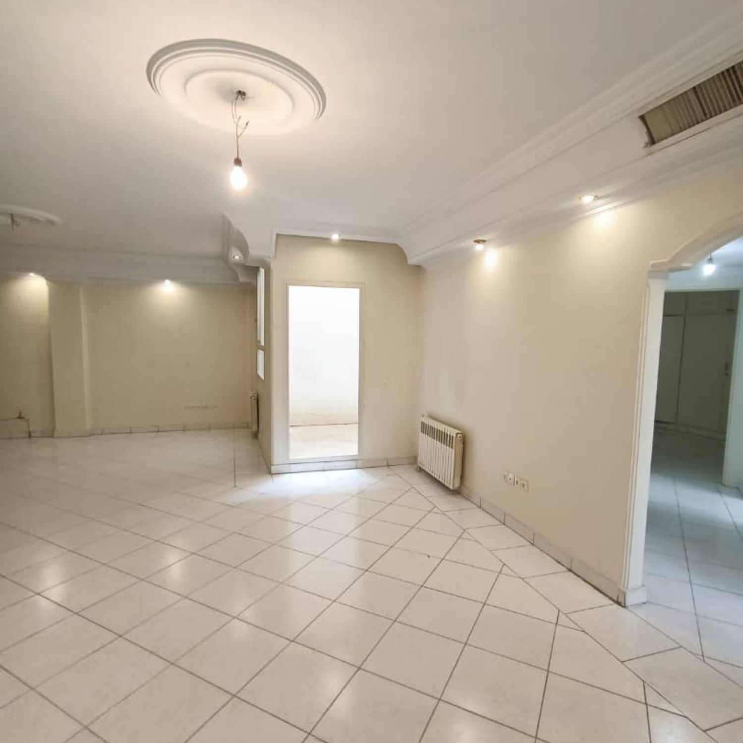 130متر//2خواب//شریعتی