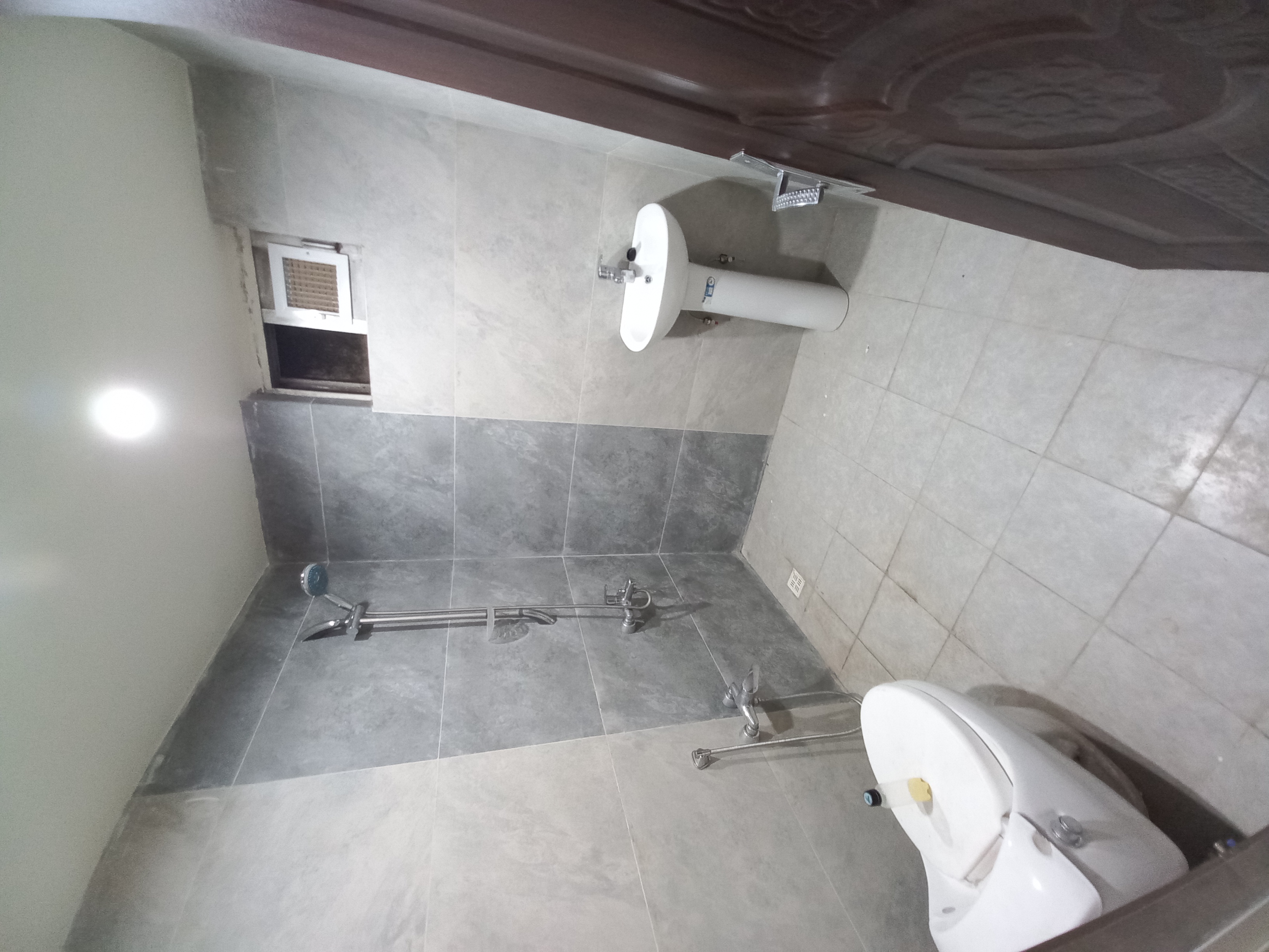 جردن /۷۵۰ متر مستغلات