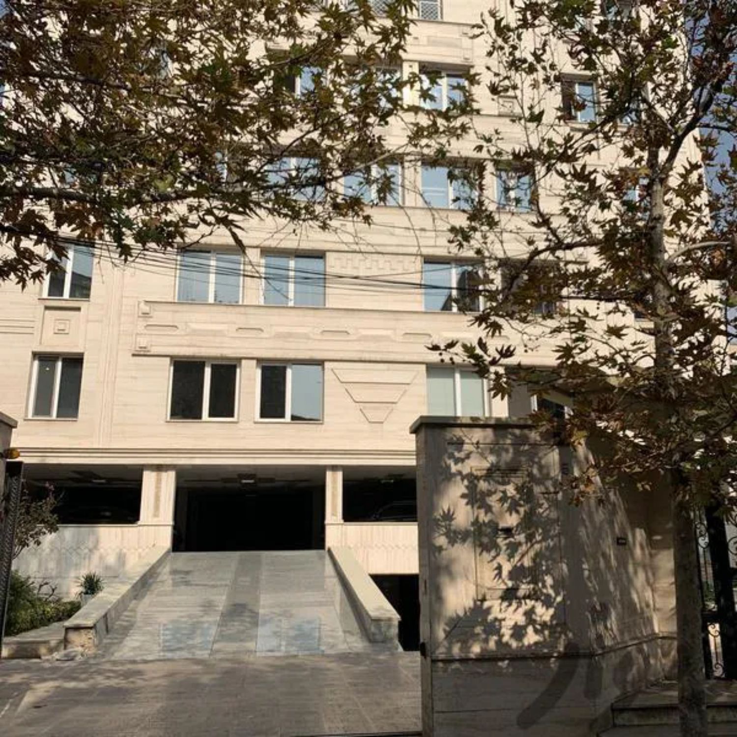 آپارتمان 120 متری