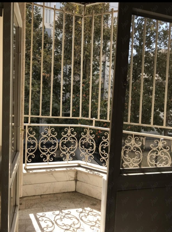 جردن ۱۶۰ متر ۳ خواب دوبلکس