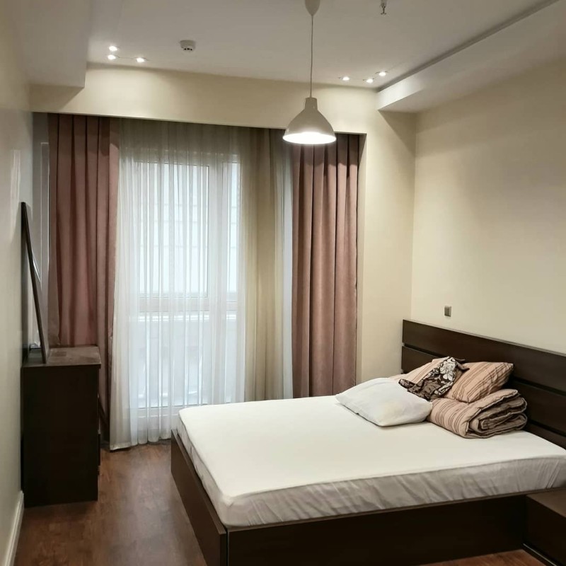 ولیعصر ۱۰۰ متر بسیار مجلل و شیک